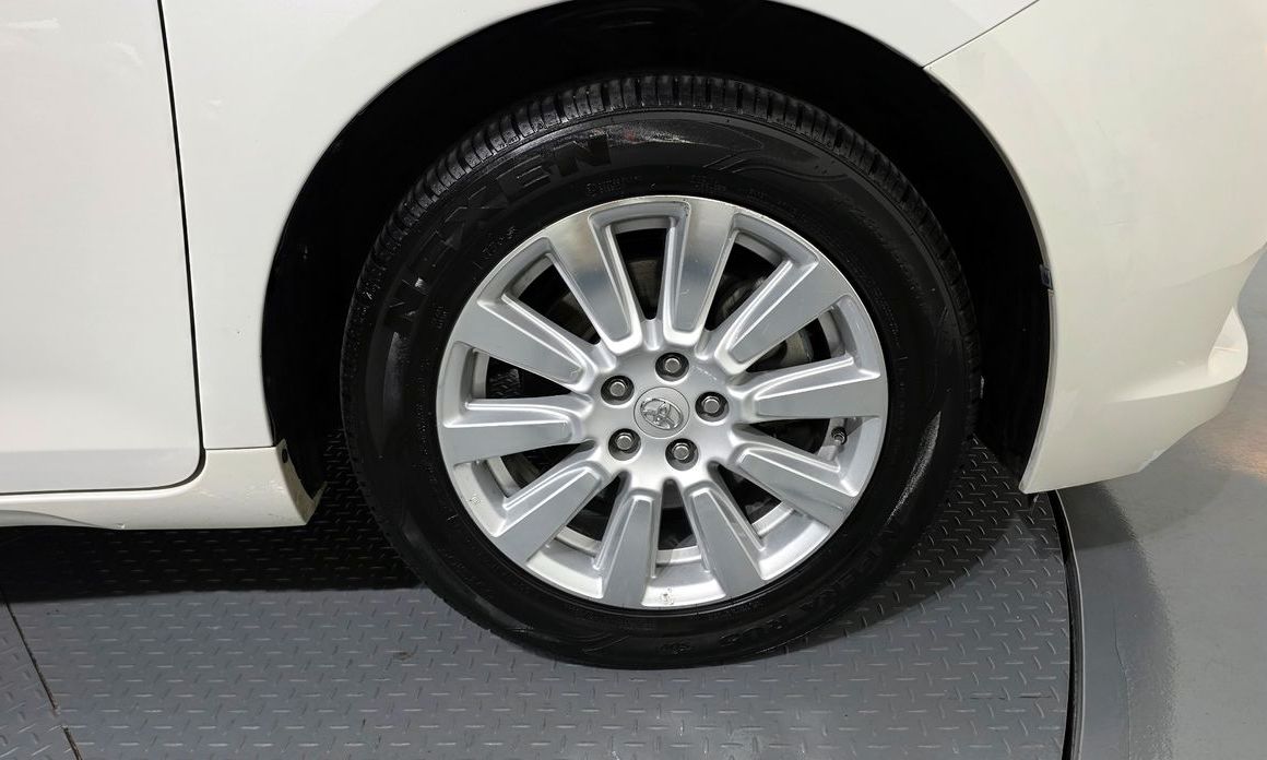 Toyota Sienna 2017