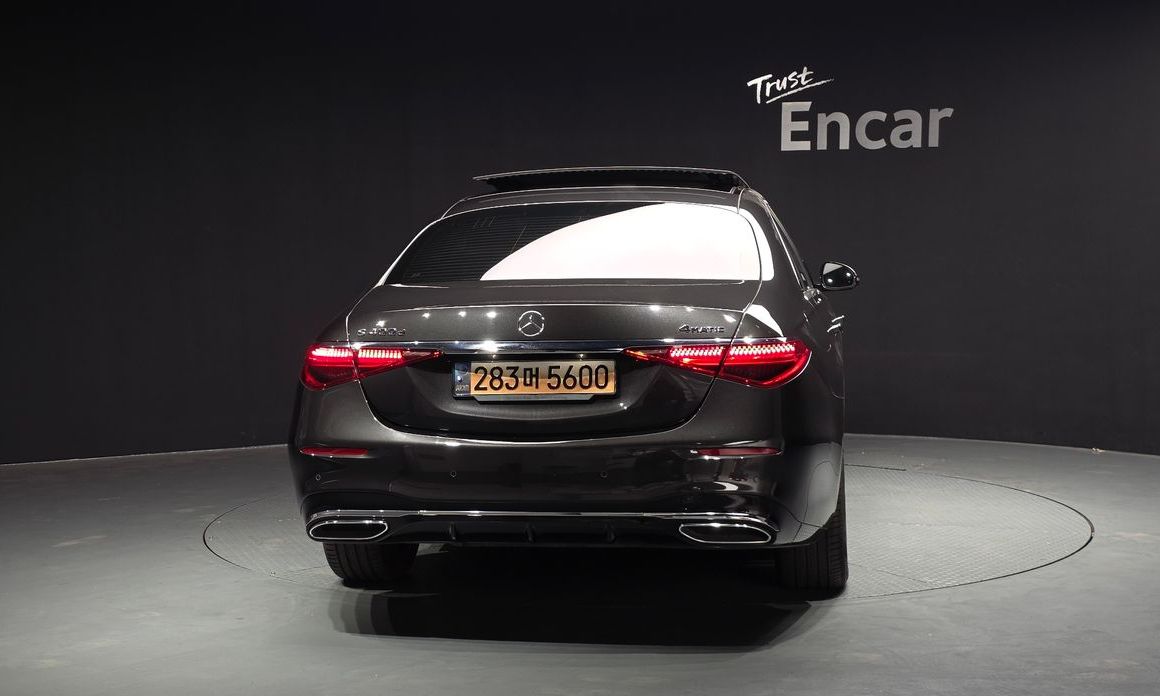 Mercedes-Benz S-Class 2022
