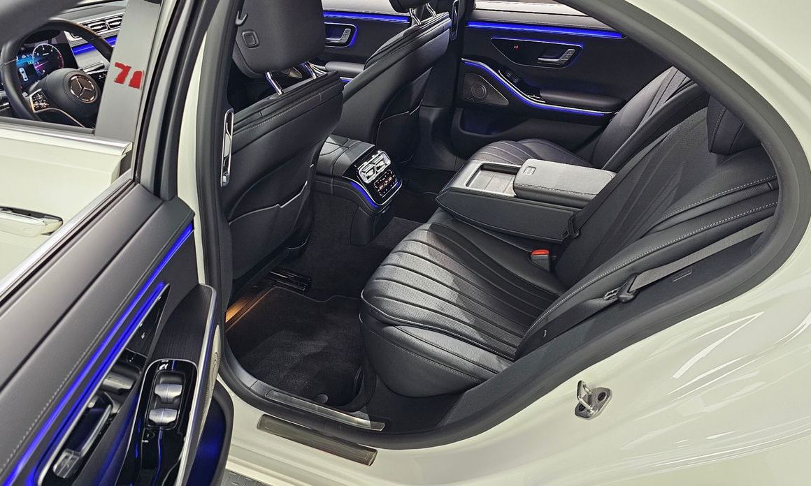 Mercedes-Benz S-Class 2023