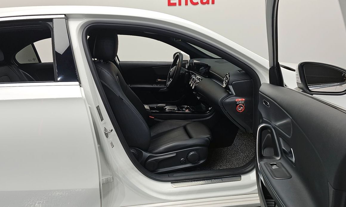Mercedes-Benz A-Class 2021