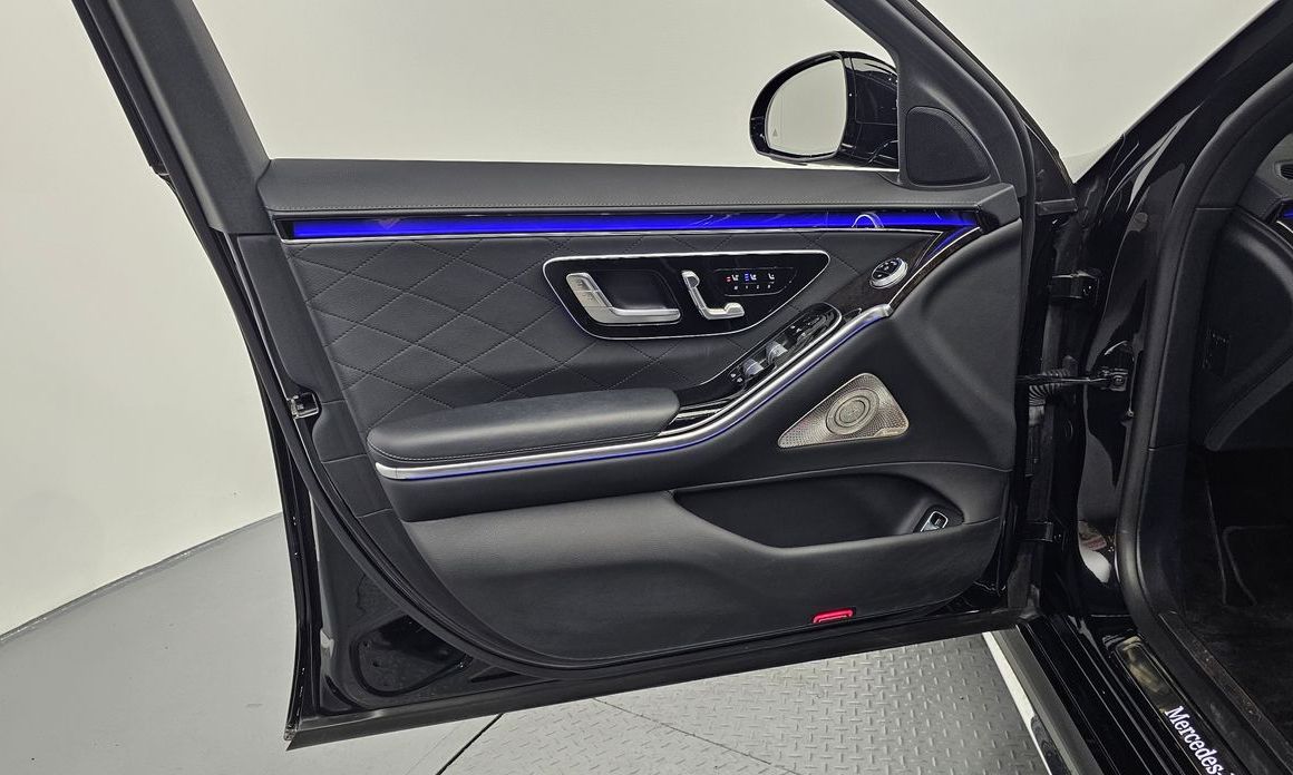 Mercedes-Benz S-Class 2021