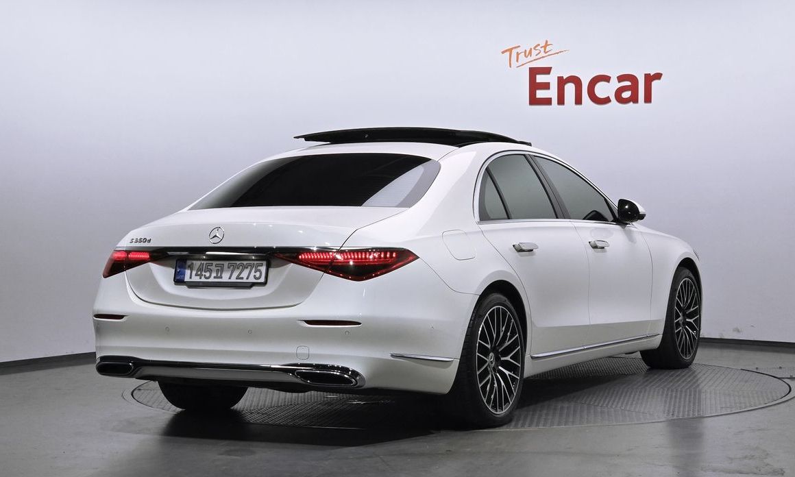 Mercedes-Benz S-Class 2021