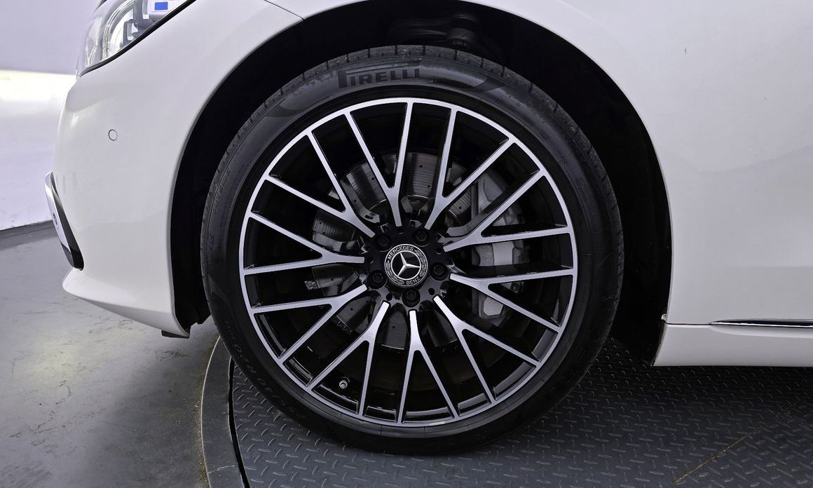 Mercedes-Benz S-Class 2021