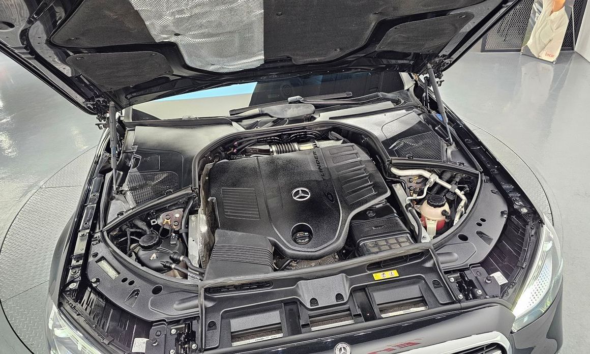 Mercedes-Benz S-Class 2021