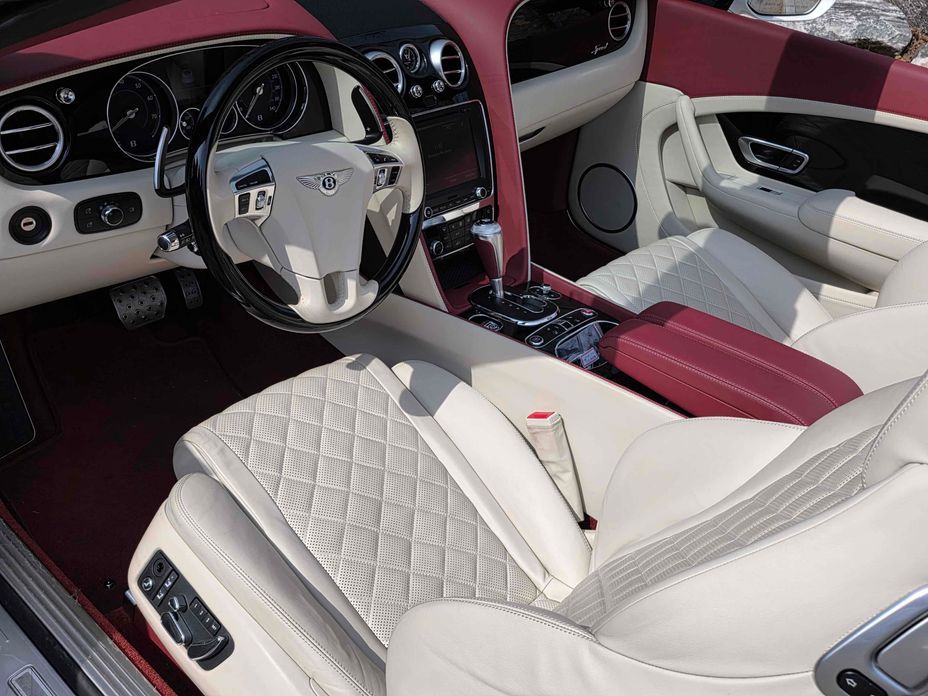Bentley Continental 2016
