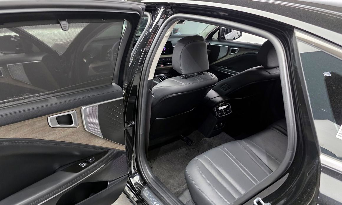 Kia K8 2023