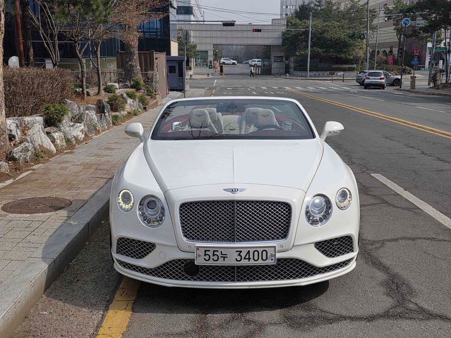 Bentley Continental 2016