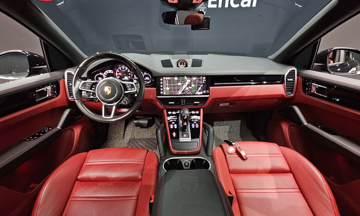 Porsche Cayenne 2022