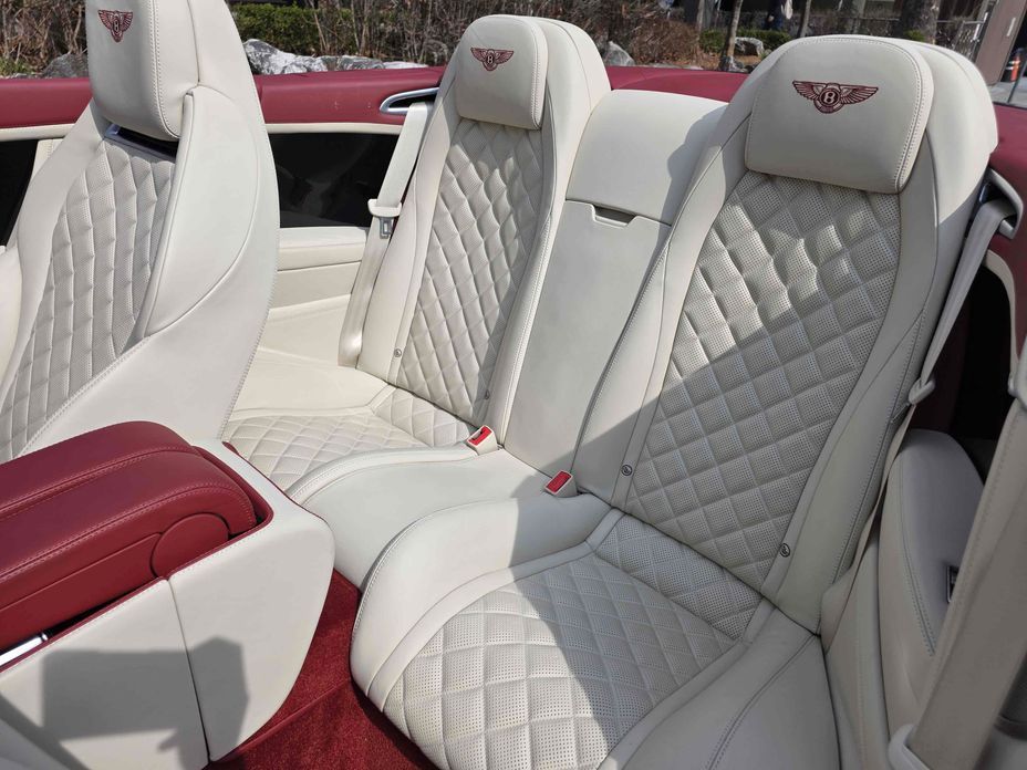 Bentley Continental 2016