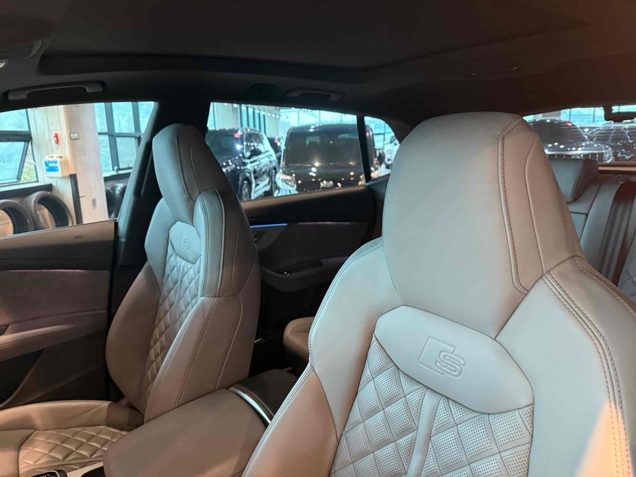 Audi Q8 2022