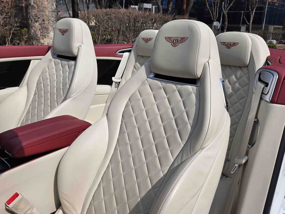 Bentley Continental 2016