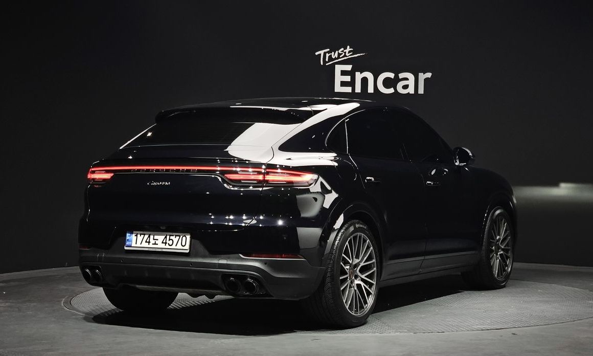 Porsche Cayenne 2022