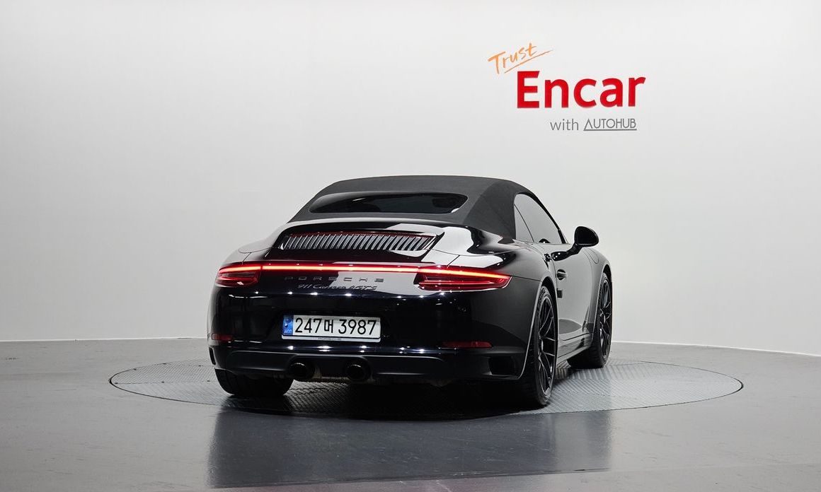 Porsche 911 2018