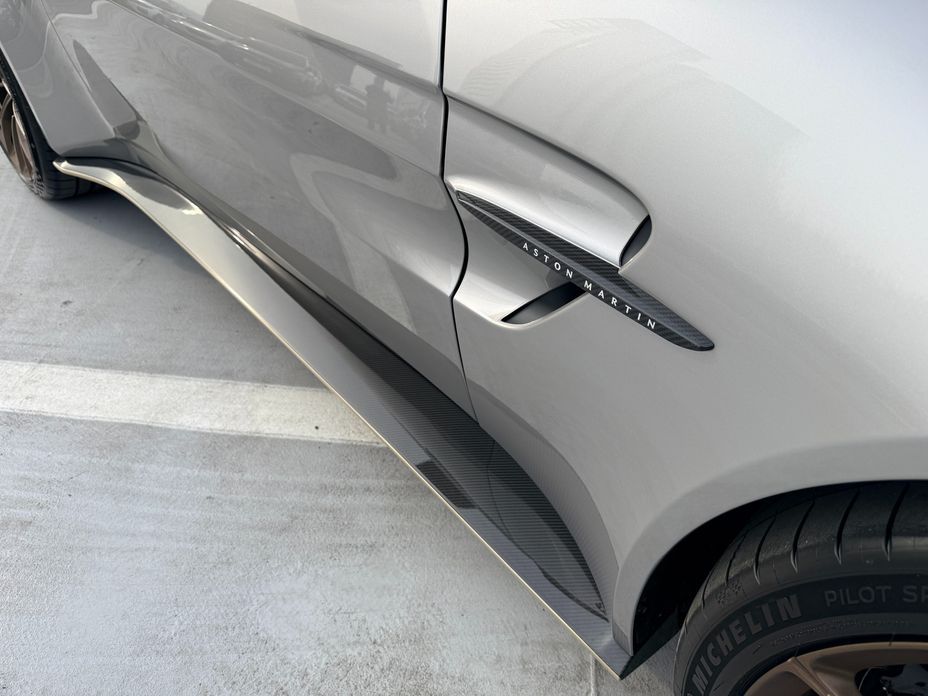 Astonmartin Vantage 2025