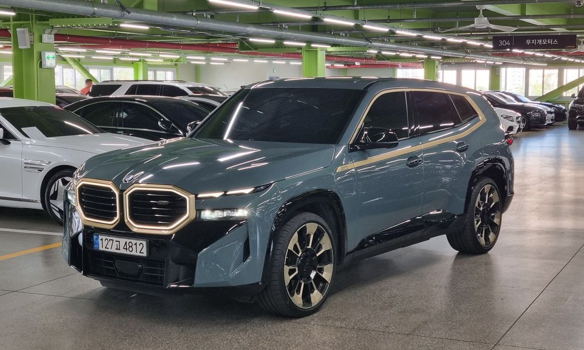 BMW XM 2023