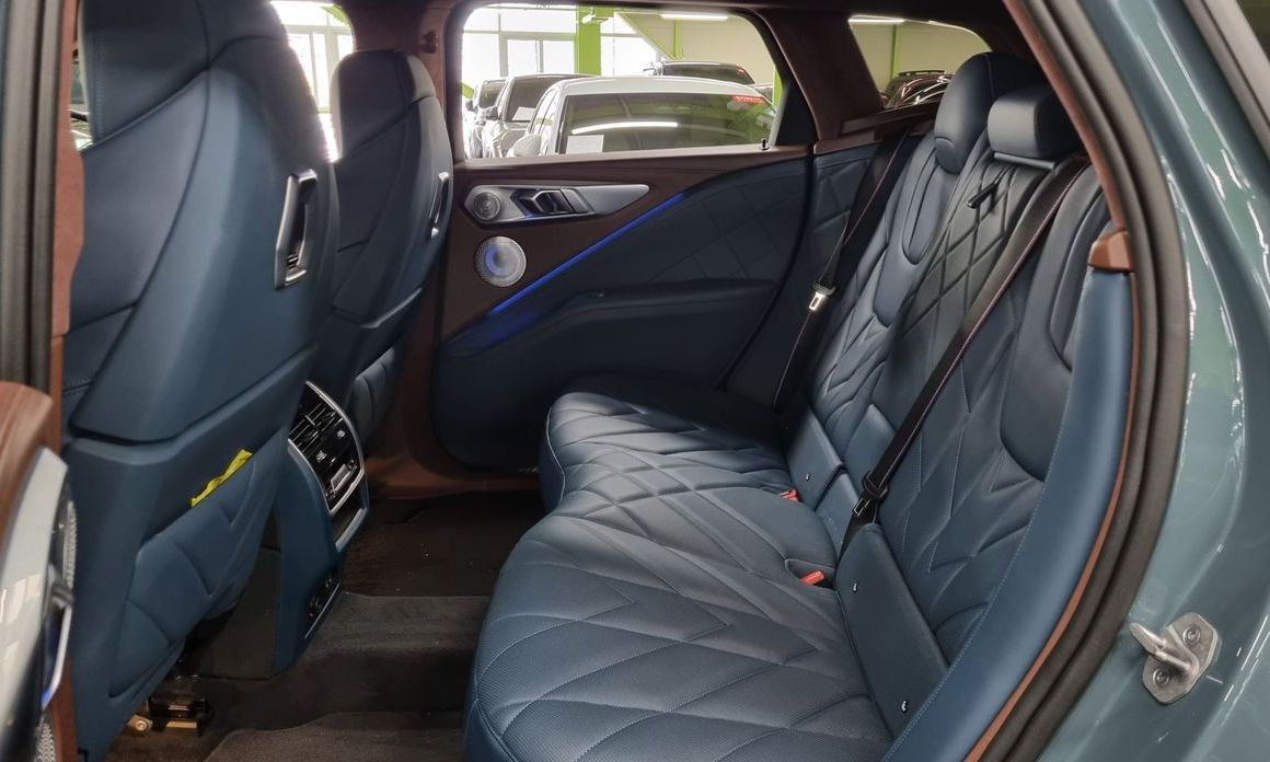 BMW XM 2023