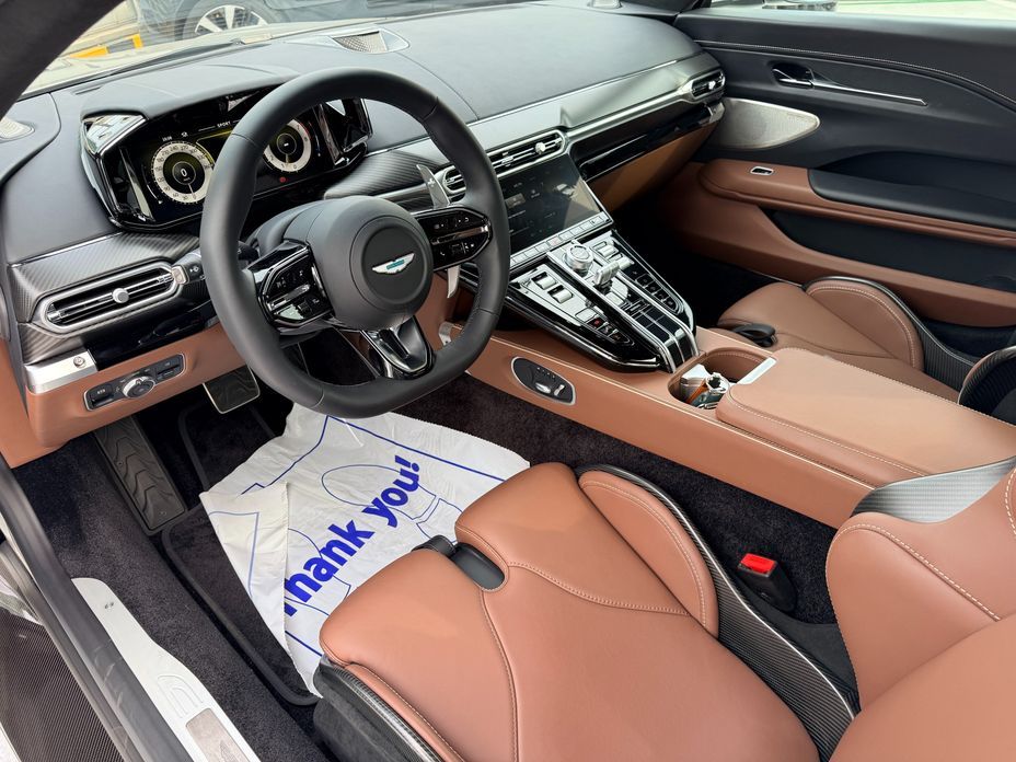 Astonmartin Vantage 2025