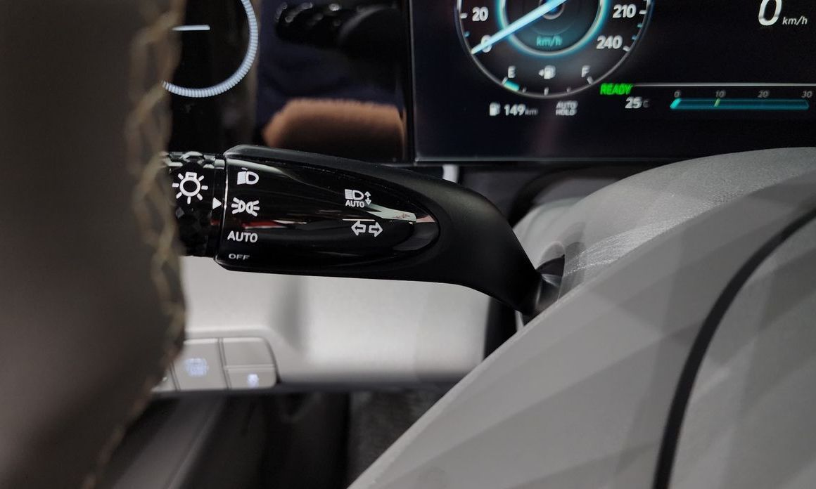 Hyundai AVANTE 2024