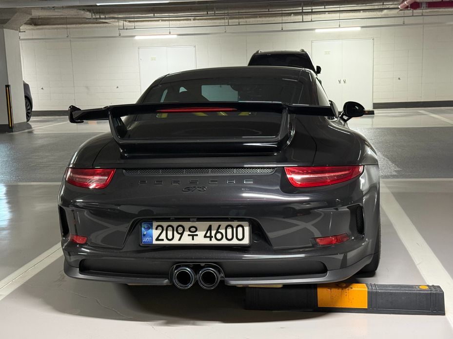 Porsche 911 2016