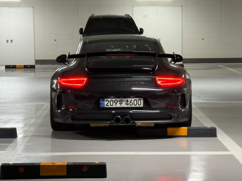 Porsche 911 2016