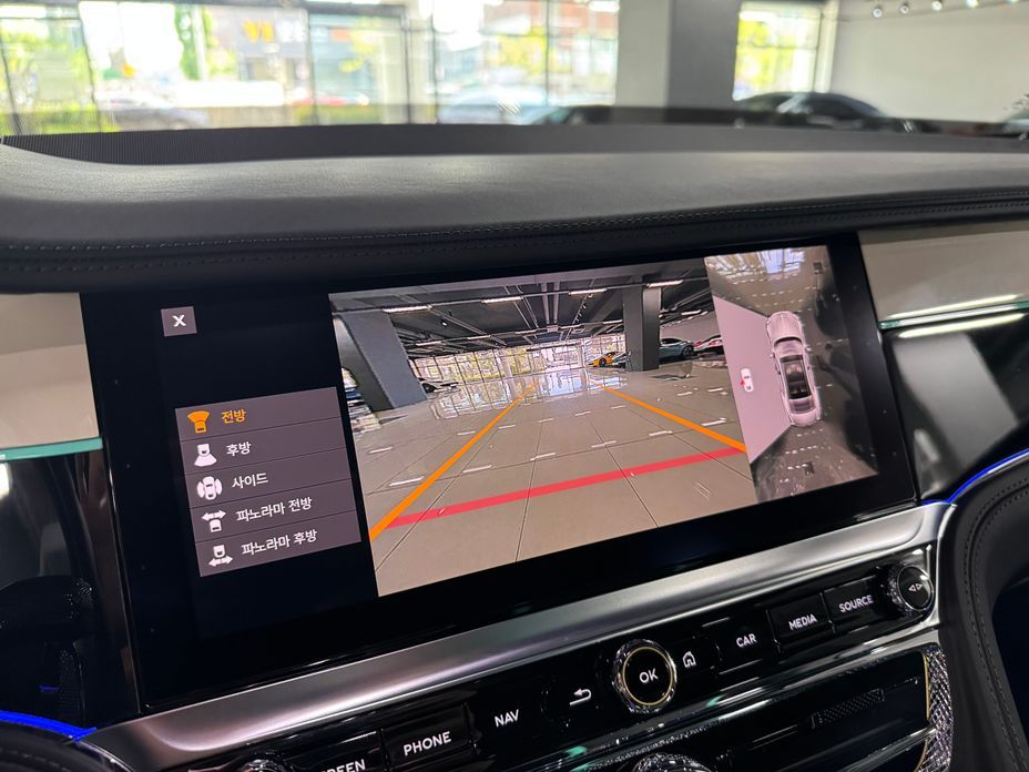 Bentley Flying Spur 2023