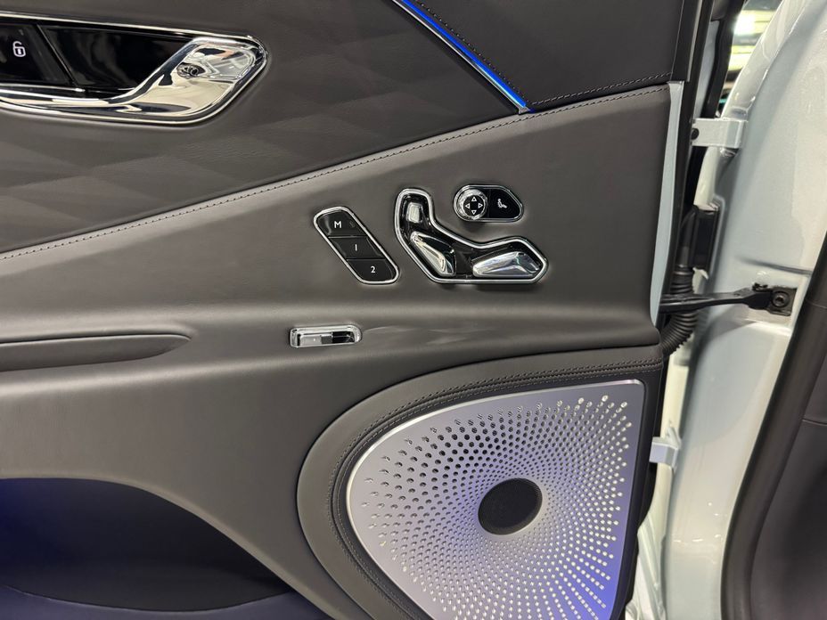 Bentley Flying Spur 2023