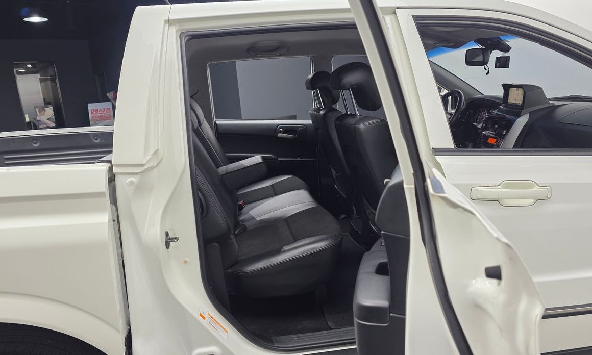 KG_Mobility_Ssangyong KORANDO 2012