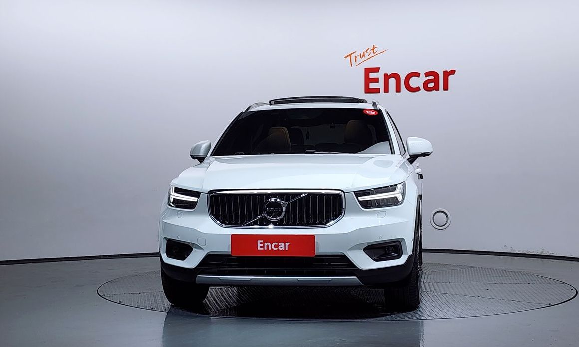 Volvo XC40 2021