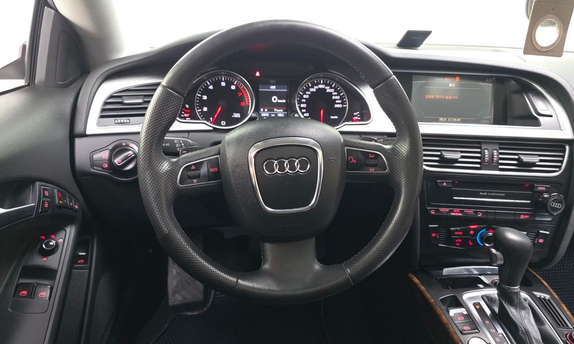 Audi A5 2011