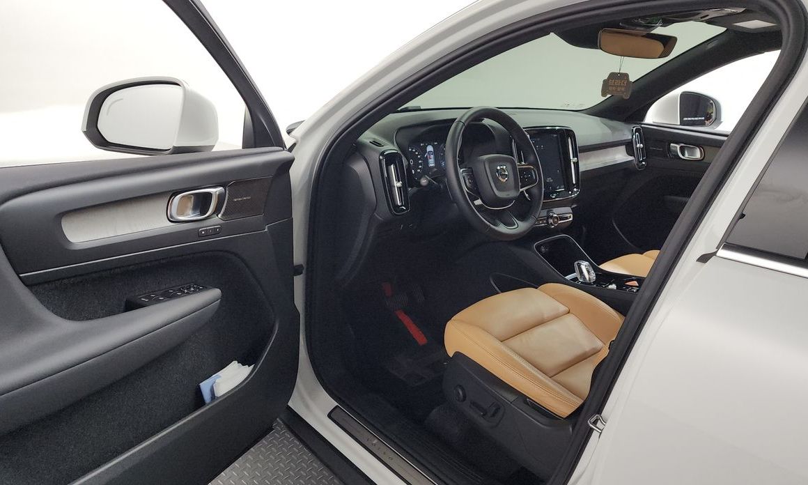 Volvo XC40 2021