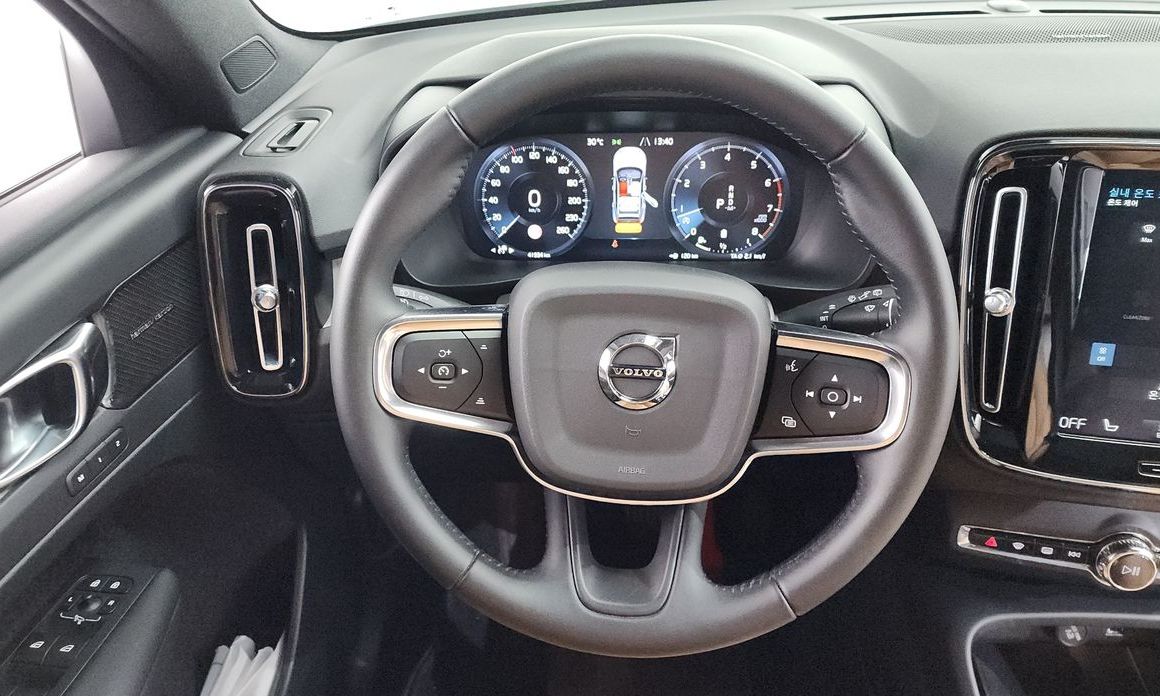 Volvo XC40 2021