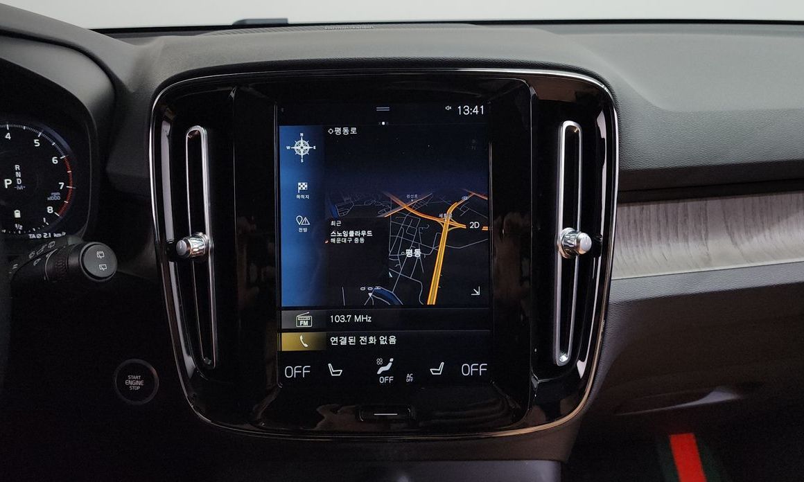 Volvo XC40 2021