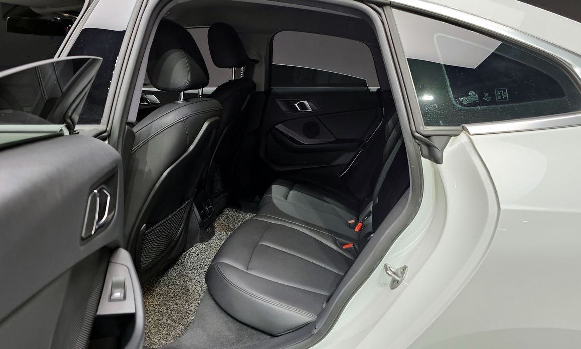 BMW 2-Series 2021