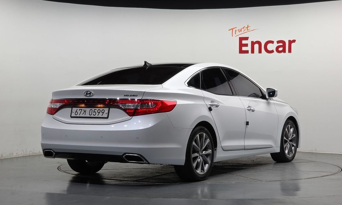 Hyundai Grandeur 2016