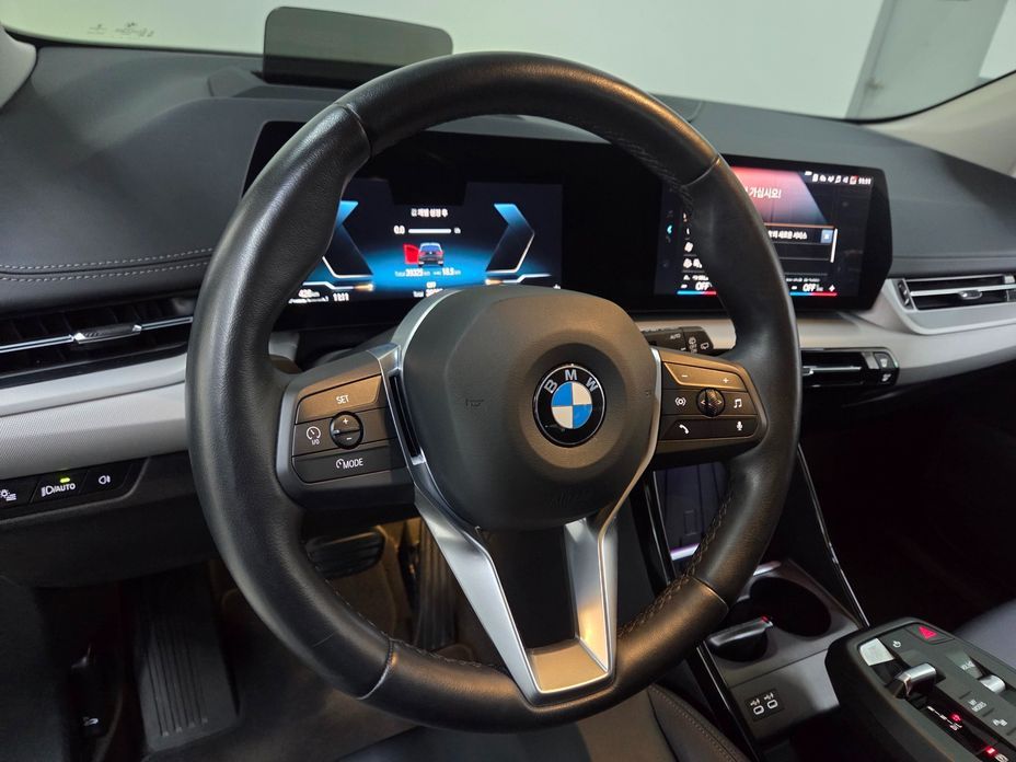BMW 2-Series 2023