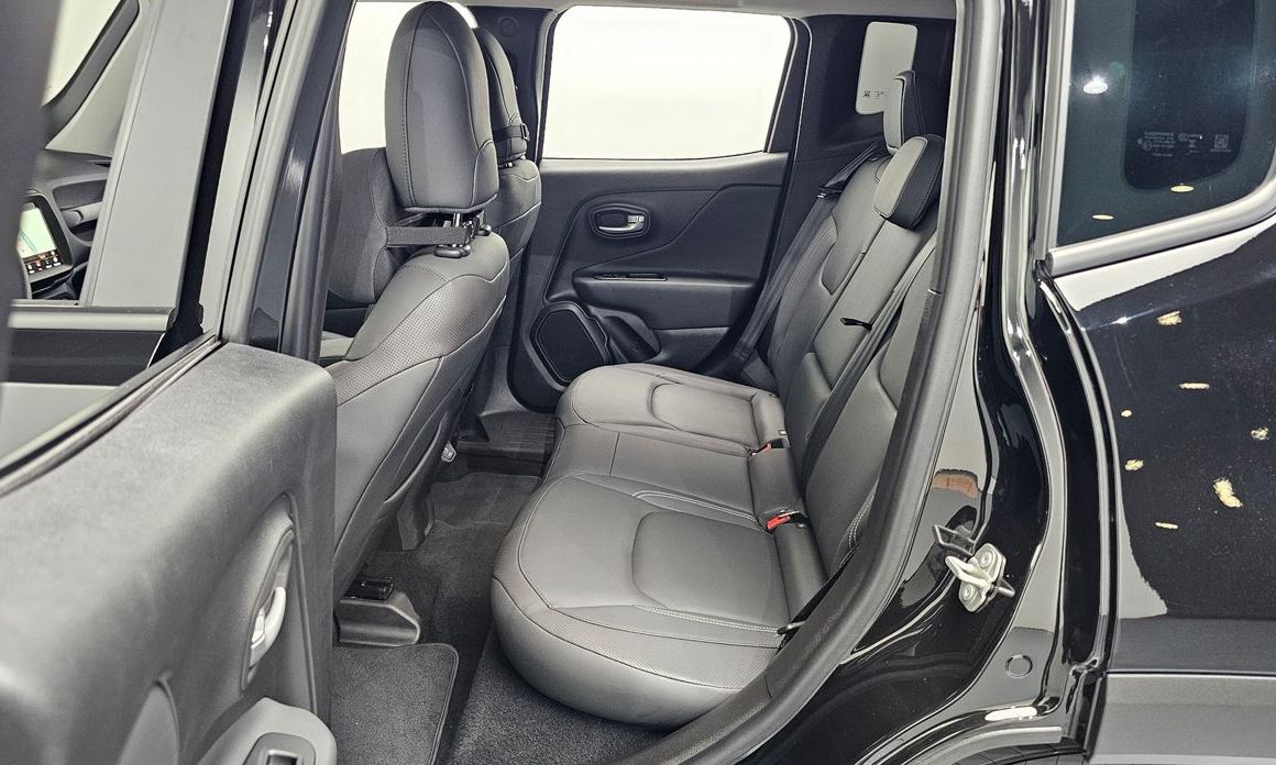 Jeep Renegade 2023