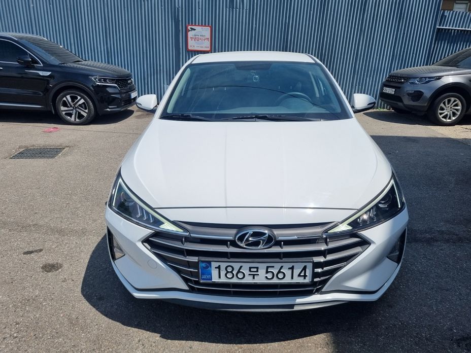 Hyundai AVANTE 2020