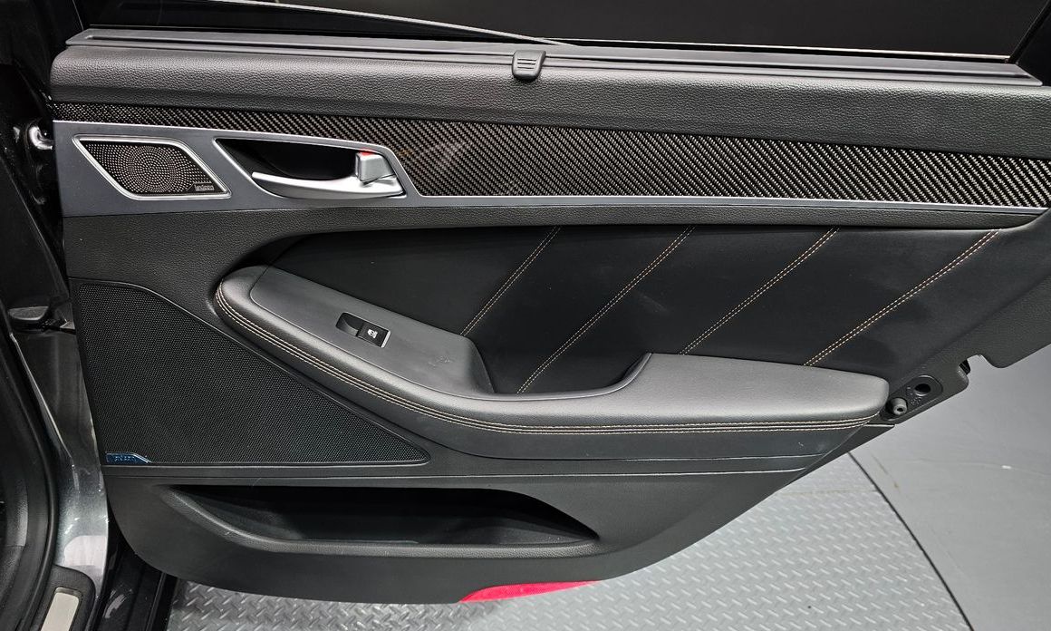 Genesis G80 2018