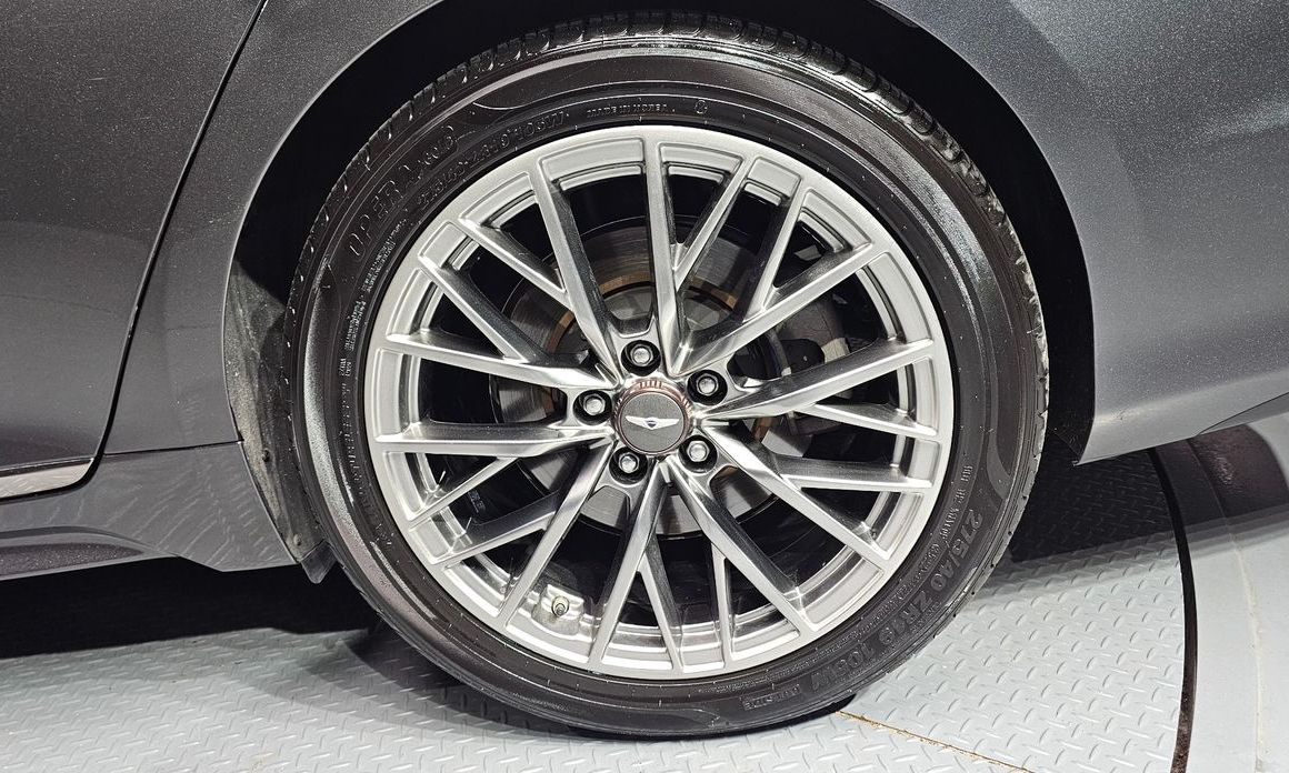 Genesis G80 2018