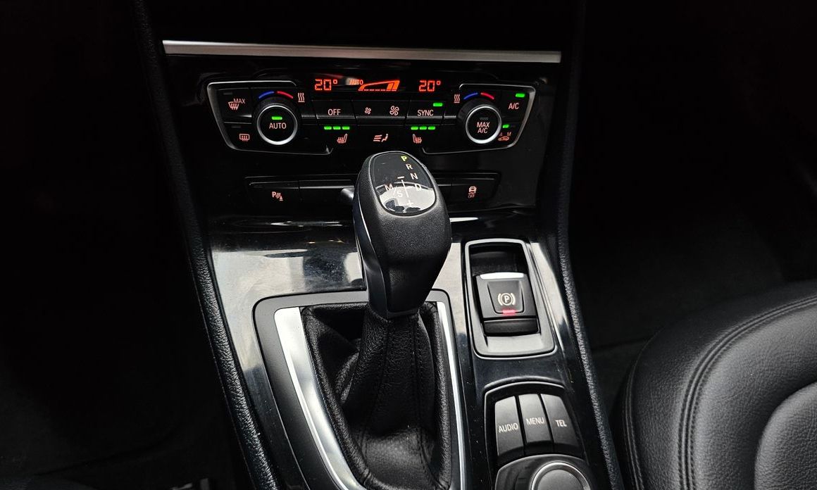 BMW 2-Series 2015