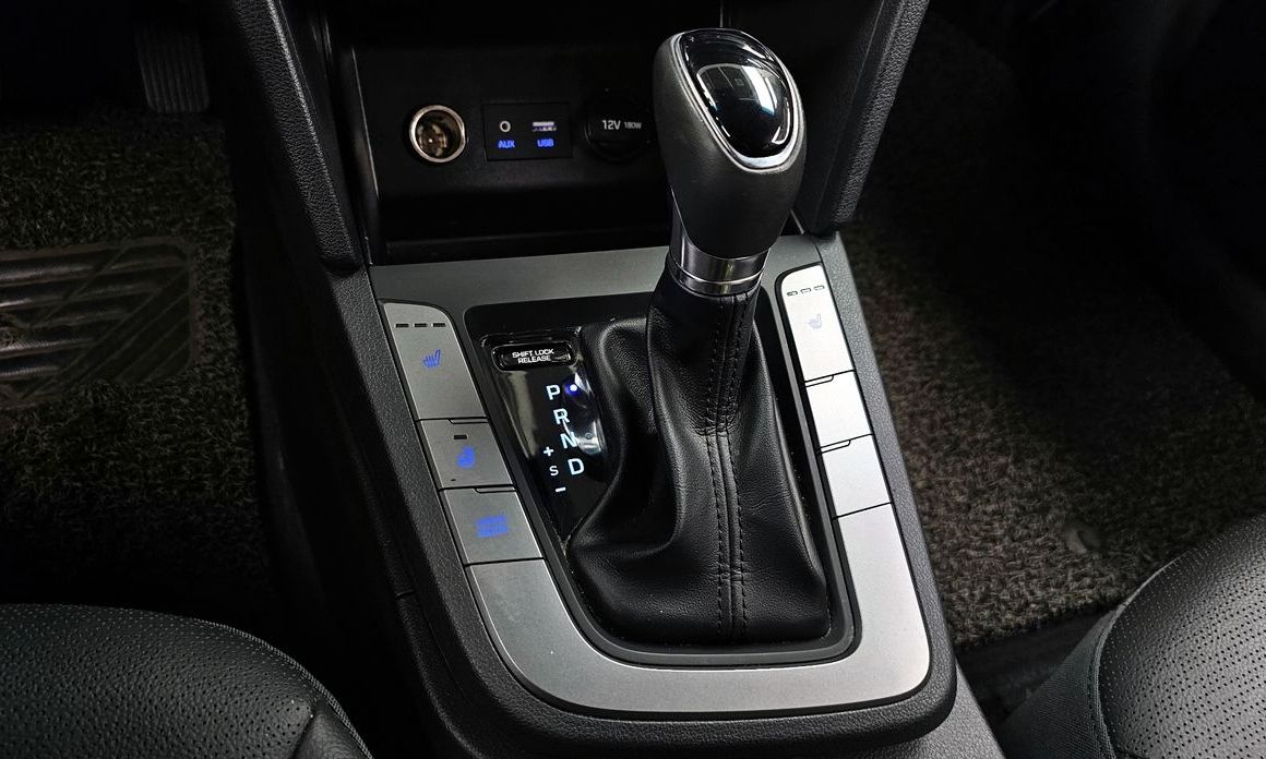 Hyundai AVANTE 2020
