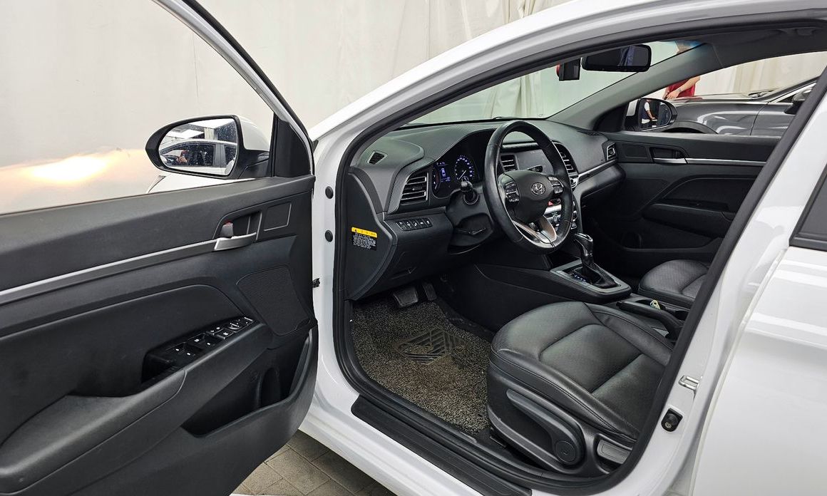 Hyundai AVANTE 2020