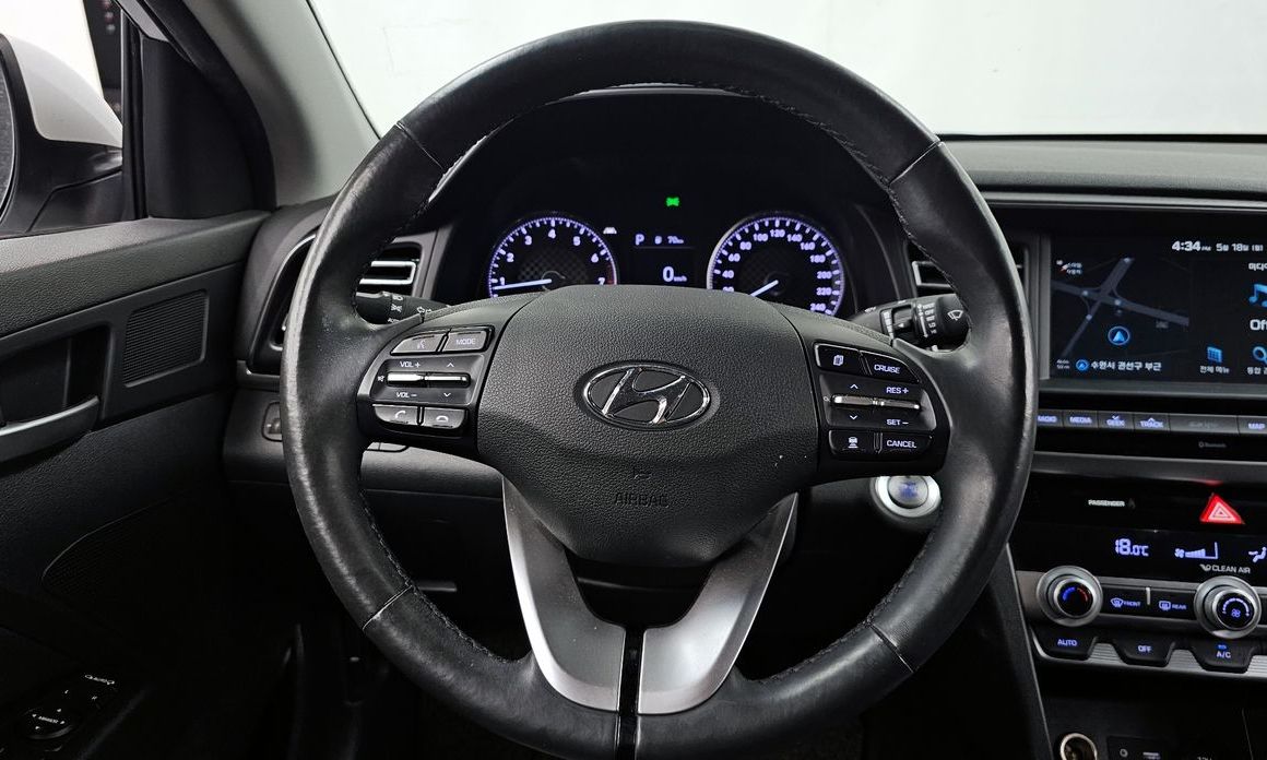 Hyundai AVANTE 2020