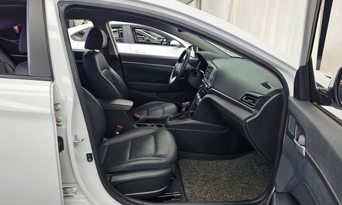 Hyundai AVANTE 2020