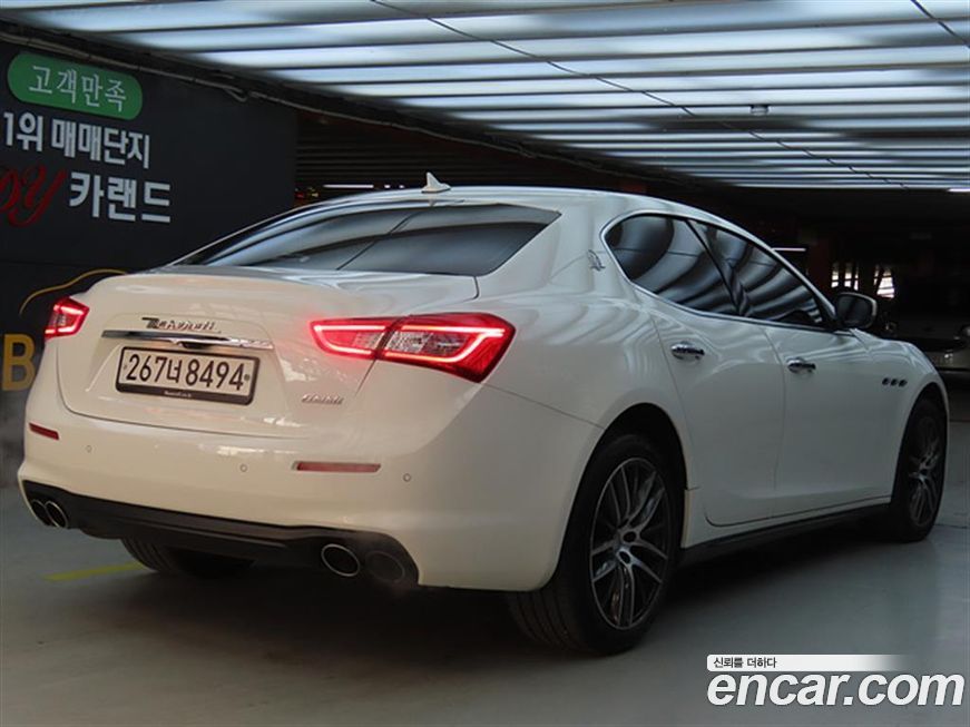 Maserati Ghibli 2020