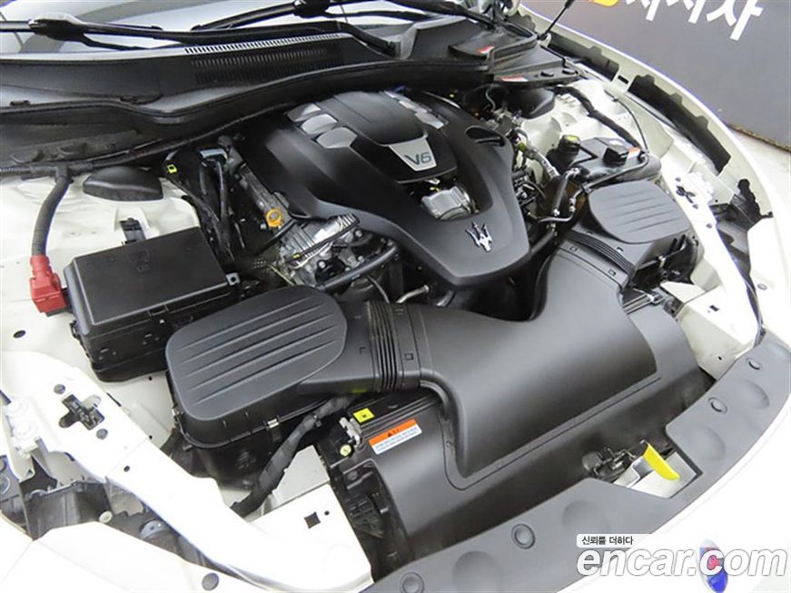 Maserati Ghibli 2020