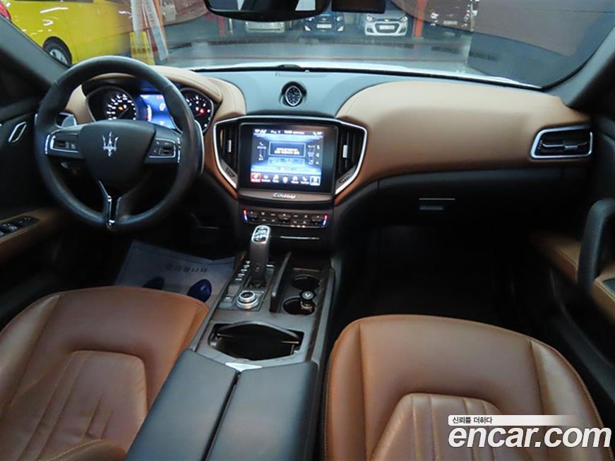 Maserati Ghibli 2020