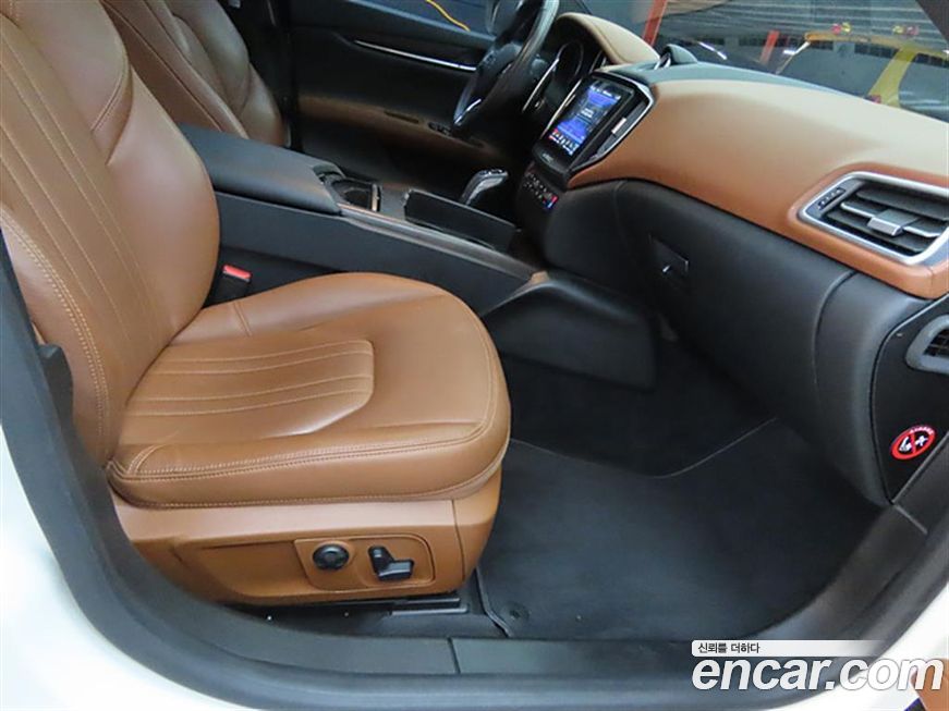 Maserati Ghibli 2020