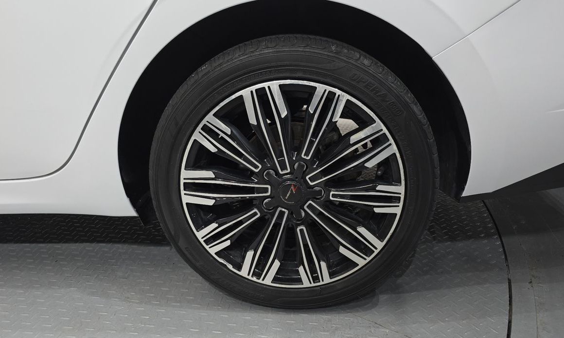 Hyundai AVANTE 2021