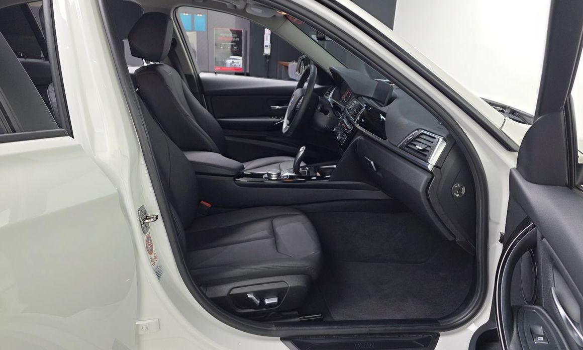BMW 3-Series 2016